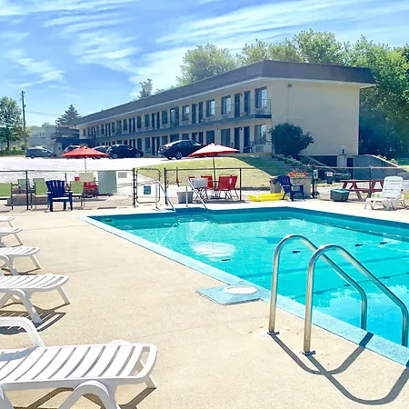 Geneva-Wells-Inn-Lake-Geneva-Amenities