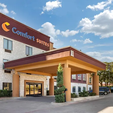 Comfort-Suites-Georgetown-Exterior