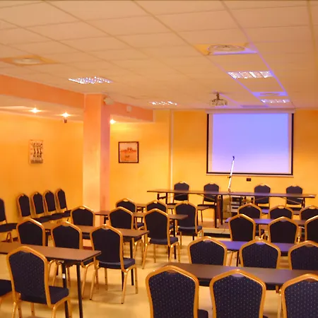 Hotel-La-Compagnia-Del-Viaggiatore-LAquila-Business