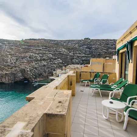 Hotel-San-Andrea-Xlendi-Exterior