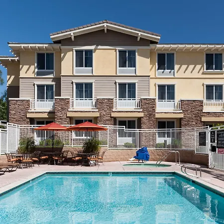 Homewood-Suites-By-Hilton-Agoura-Hills-Exterior