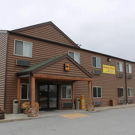 Booneslick-Lodge-Jane-Exterior