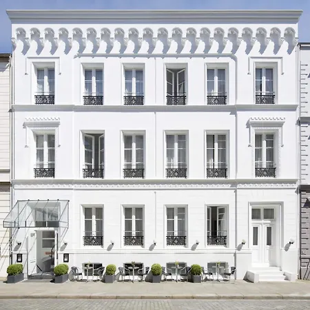 Aussen-Alster-Hotel-Hamburg-Exterior