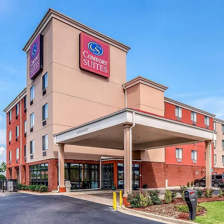 Comfort-Suites-Pelham-Hoover-I-65-Exterior