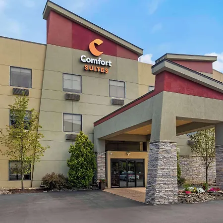 Comfort-Suites-Monaca-Exterior
