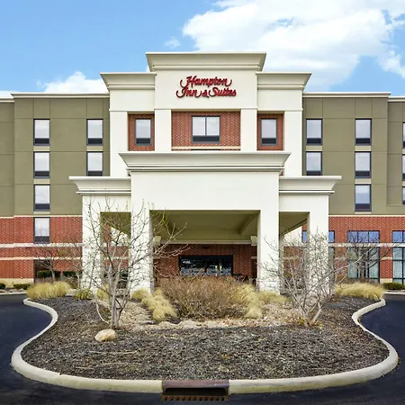 Hampton-Inn-Suites-Columbus-Easton-Area-Exterior