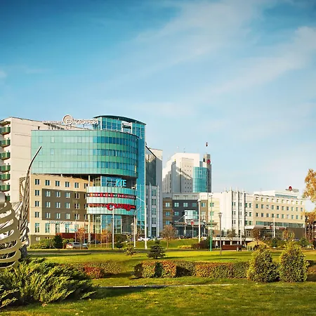 Victoria-Hotel-Business-Centre-Minsk-Exterior