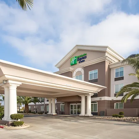 Holiday-Inn-Express-Suites-Yosemite-Park-Area-By-Ihg-Chowchilla-Exterior