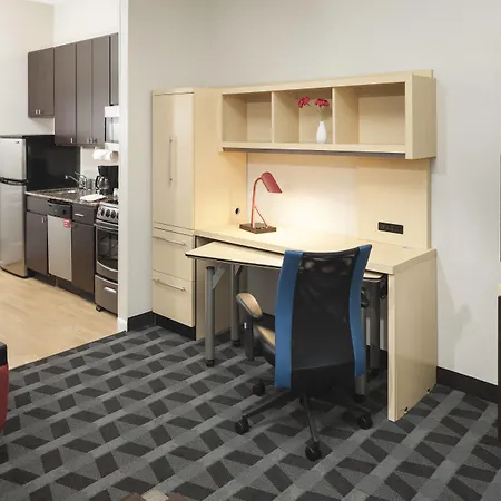 Towneplace-Suites-Columbus-Kitchen