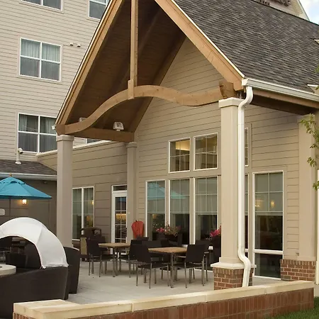 Residence-Inn-Toledo-Maumee-Exterior