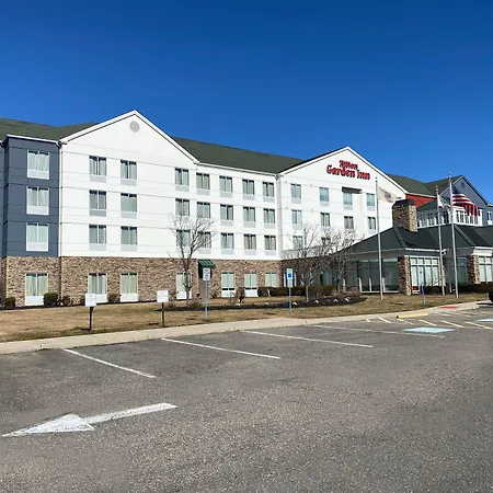 Hilton-Garden-Inn-Lakewood-Exterior