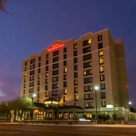 Hilton-Garden-Inn-Phoenix-Airport-North-Exterior