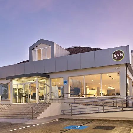 B-B-Hotel-Oviedo-Viella-Exterior