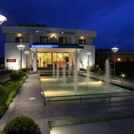 La-Costiera-Hotel-Varcaturo-Exterior