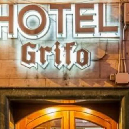 Hotel-Grifo-Rome-Exterior