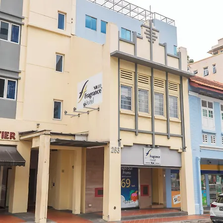 Fragrance-Hotel-Rose-Singapore-Exterior