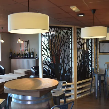 Best-Western-Hotel-Nuit-De-Retz-Nantes-Sud-Port-Saint-Pere-Interior