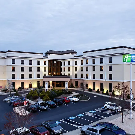Holiday-Inn-Express-Suites-Harrisburg-West-Mechanicsburg-Exterior