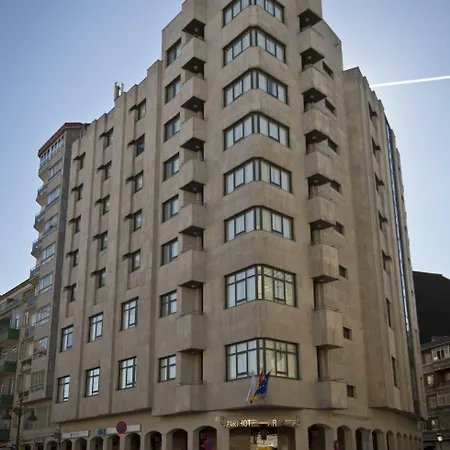 Aparthotel-Arenteiro-Carballino-Exterior