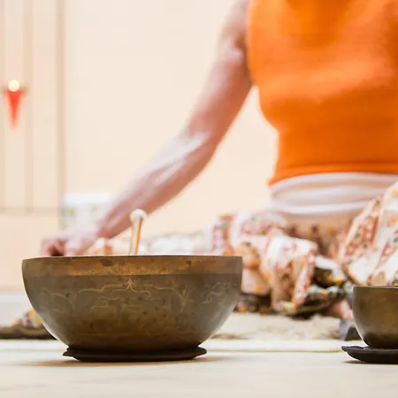 Hotel-Bayernwinkel-Yoga-Ayurveda-Bad-Worishofen-Macro-Details