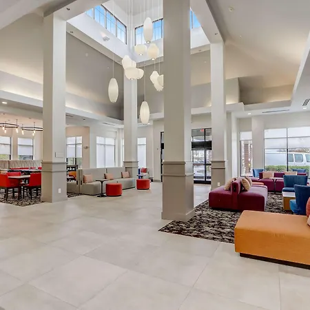 Hilton-Garden-Inn-Indianapolis-Northwest-Interior