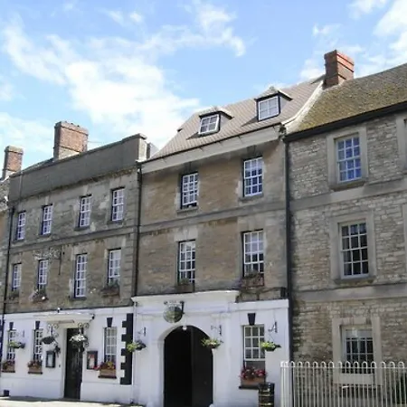 Marlborough-Arms-Hotel-Woodstock-Exterior