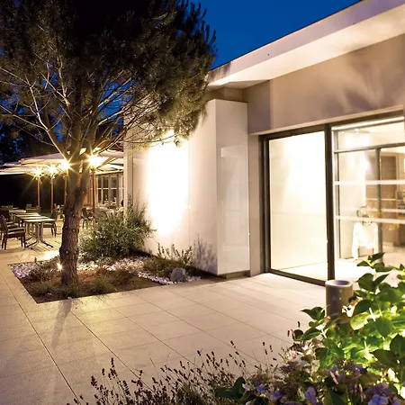 Kyriad-Nantes-Sud-Bouaye-Aeroport-Exterior