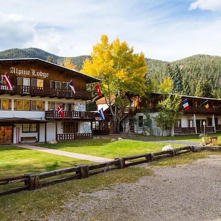 Alpine-Lodge-Red-River-Exterior