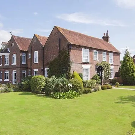 Newtown-House-Hotel-South-Hayling-Exterior