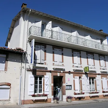 Logis-Hotel-LArche-De-Noe-Exterior