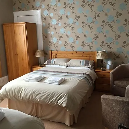 Heidl-Guest-House-Partner-With-Grampian-Hotel-Perth-Room