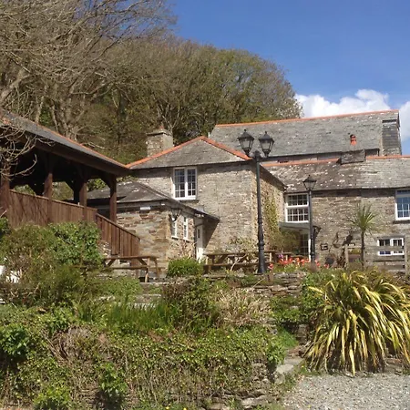 The-Mill-House-Hotel-Tintagel-Exterior