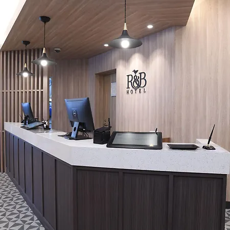 Washington-R-B-Hotel-Otsuka-Eki-Kitaguchi-Tokyo-Business