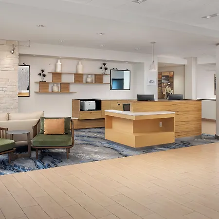 Fairfield-Inn-Suites-Baltimore-BWI-Airport-Linthicum-Interior