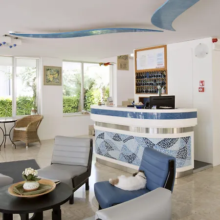 Hotel-B-B-Avana-Lido-Di-Savio-Interior