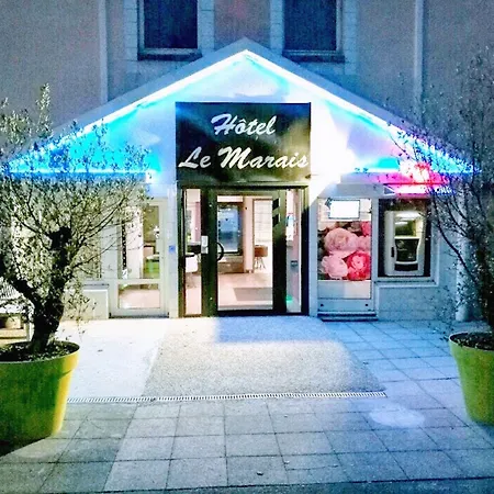 LHotel-Du-Marais-Romilly-Centre-Exterior