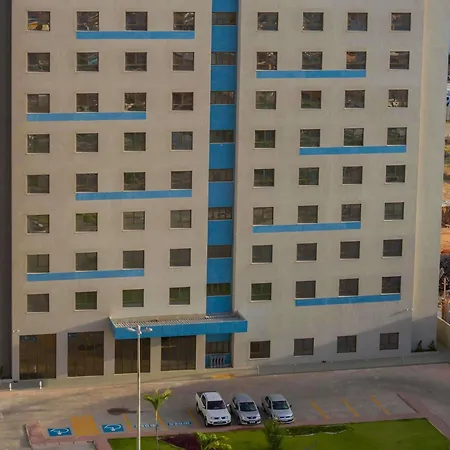 Golden-Tower-Maracanau-By-Fenix-Hoteis-Exterior