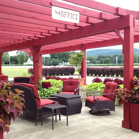 Vinehurst-Inn-Suites-Hammondsport-Amenities