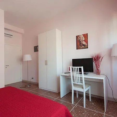 Parco-Delle-Valli-Rome-Room