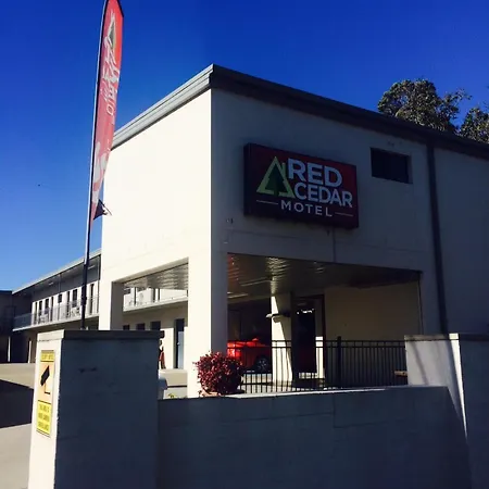 Red-Cedar-Motel-Muswellbrook-Exterior
