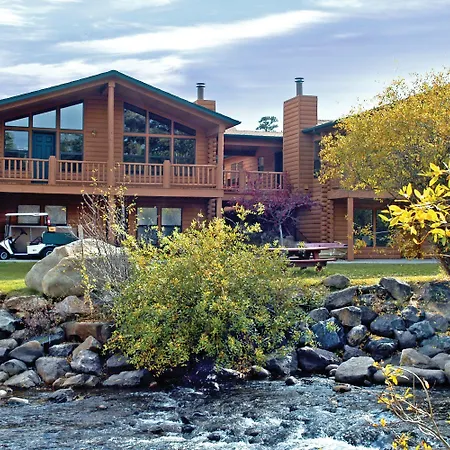 Worldmark-Estes-Park-Exterior