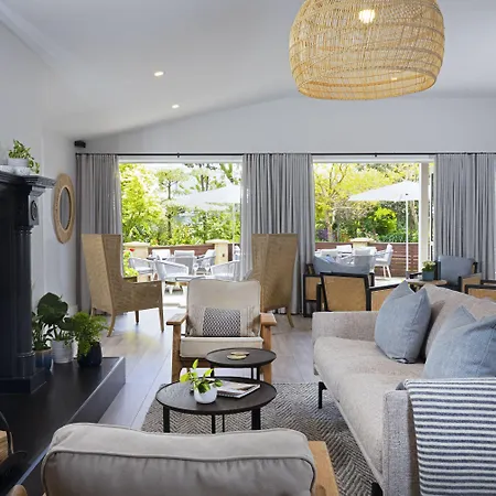 Ratanui-Lodge-Pohara-Room