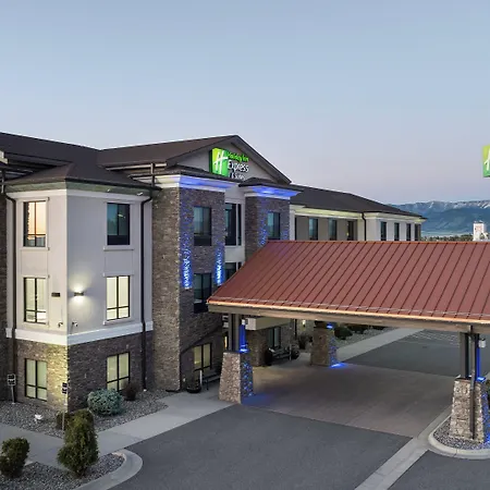 Holiday-Inn-Express-Belgrade-Bozeman-Area-By-Ihg-Exterior