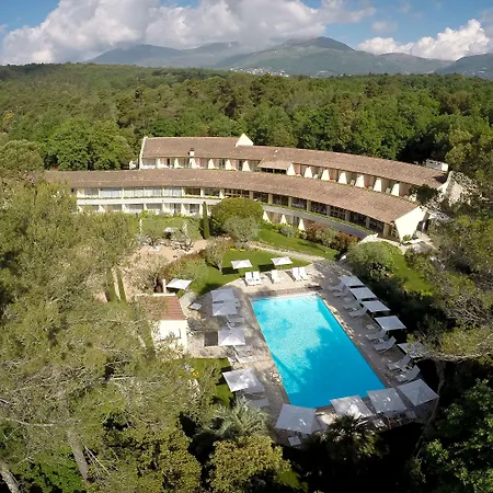 Hotel-Restaurant-La-Vague-De-Saint-Paul-Skyline