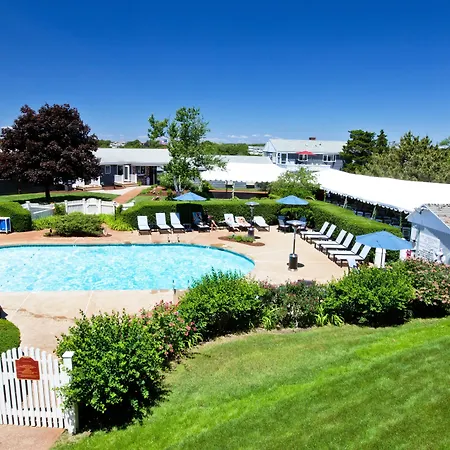 The-Seaglass-Inn-Spa-Provincetown-Exterior