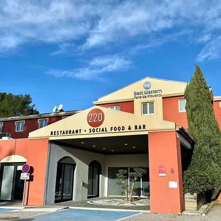 Best-Western-Terre-De-Provence-Le-Cannet-des-Maures-Exterior