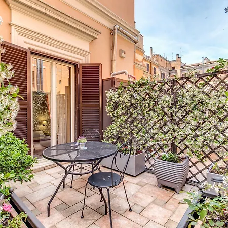 Manin-Suites-Lt-Rome-Exterior