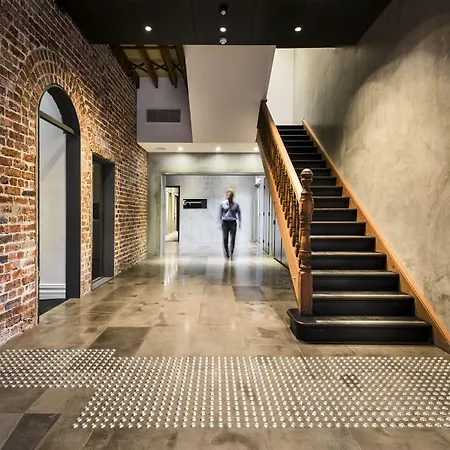 Hougoumont-Hotel-Fremantle-Interior