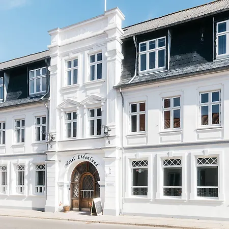 Hotel-Lidenlund-Lemvig-Exterior