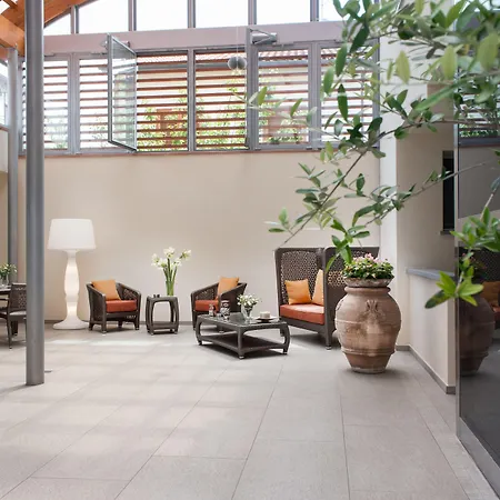 Hotel-La-Villetta-Calenzano-Exterior